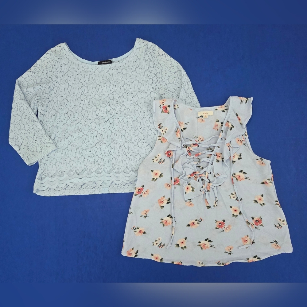 Floral And Lace-Up Top Set